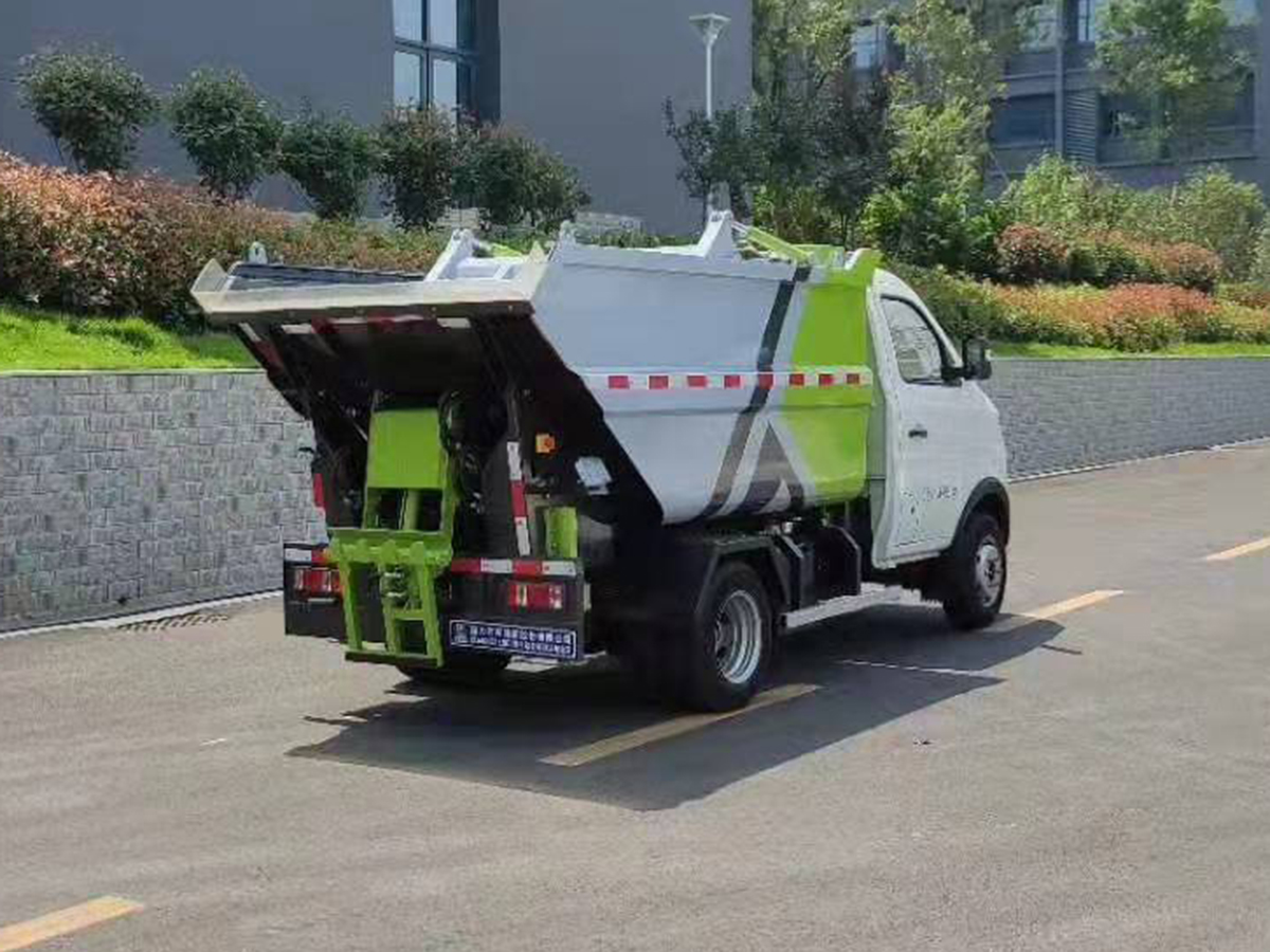 東風(fēng)純電動自裝卸垃圾車