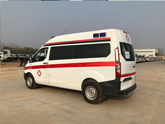 國六福特全順V362負(fù)壓救護(hù)車